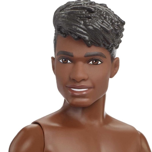 BARBIE KEN BEACH DOLL WITH DARK HAIR AND Blue TROPICAL SWIM TRUNKS NWT - Picture 2 of 9